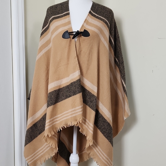 Striped Tan and Gray Poncho with Toggle Closure And Fringe - Picture 3 of 9